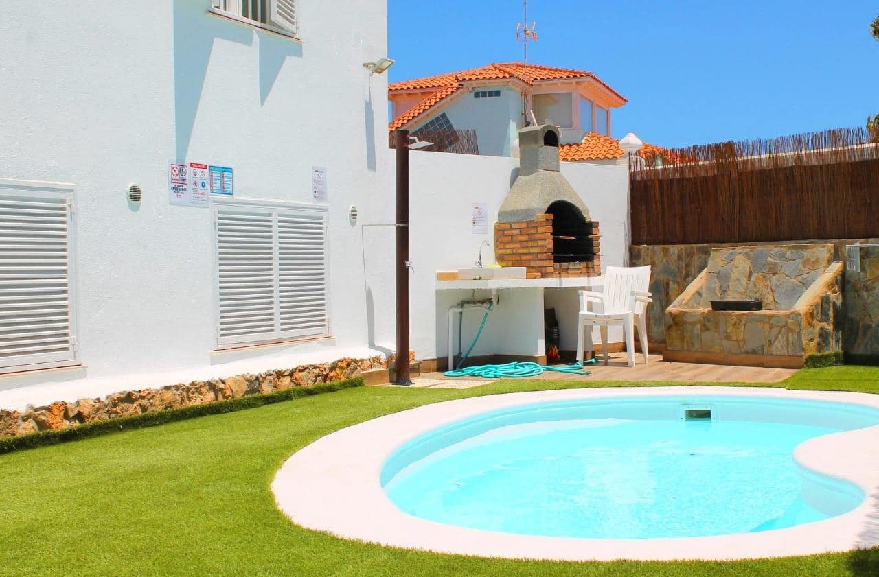 4 soveværelse Villa til salg i Corralejo med swimmingpool - € 890.000 (Ref: 8155170)