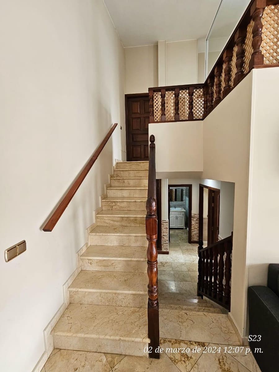 4 soveværelse Villa til salg i Corralejo med swimmingpool - € 890.000 (Ref: 8155170)