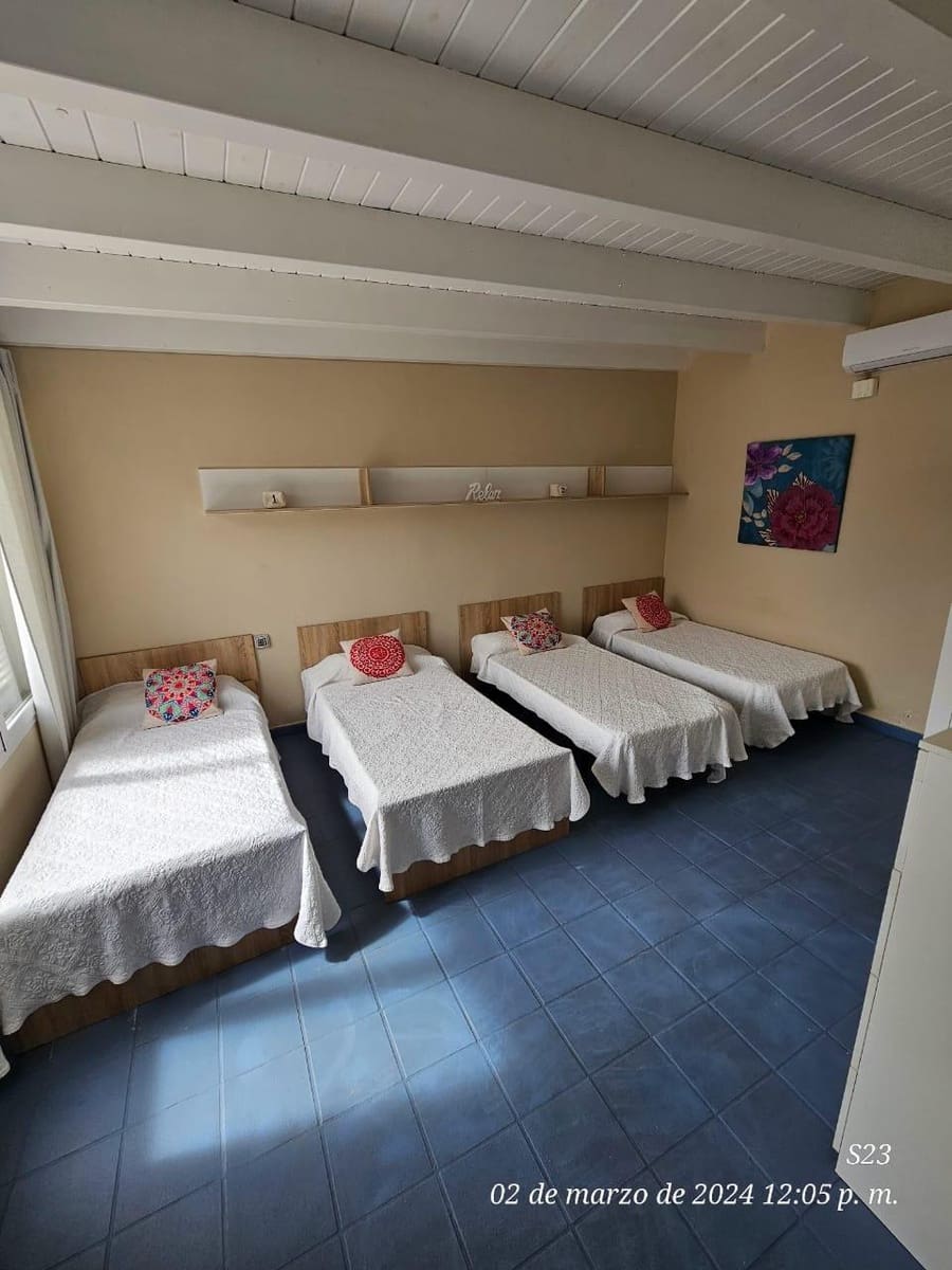 4 soveværelse Villa til salg i Corralejo med swimmingpool - € 890.000 (Ref: 8155170)