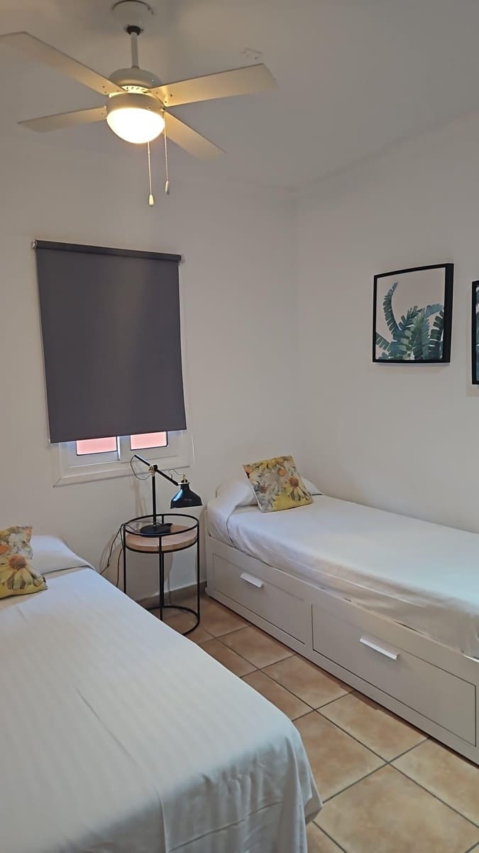 3 soveværelse Villa til salg i Corralejo med swimmingpool - € 475.000 (Ref: 8343264)