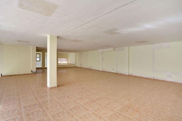 Commercieel te koop in Puerto del Rosario - € 195.000 (Ref: 8362924)