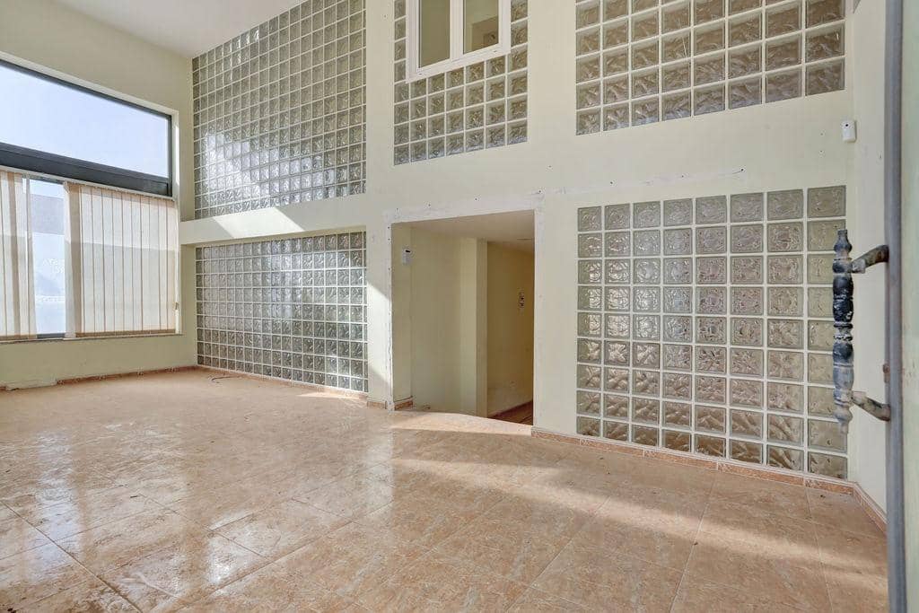 Kaupallinen myytävänä paikassa Puerto del Rosario - 195 000 € (Ref: 8362924)