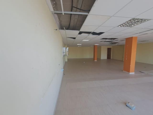 Kommersiell til salgs i Parque Holandés, La Oliva - € 89 900 (Ref: 8523038)