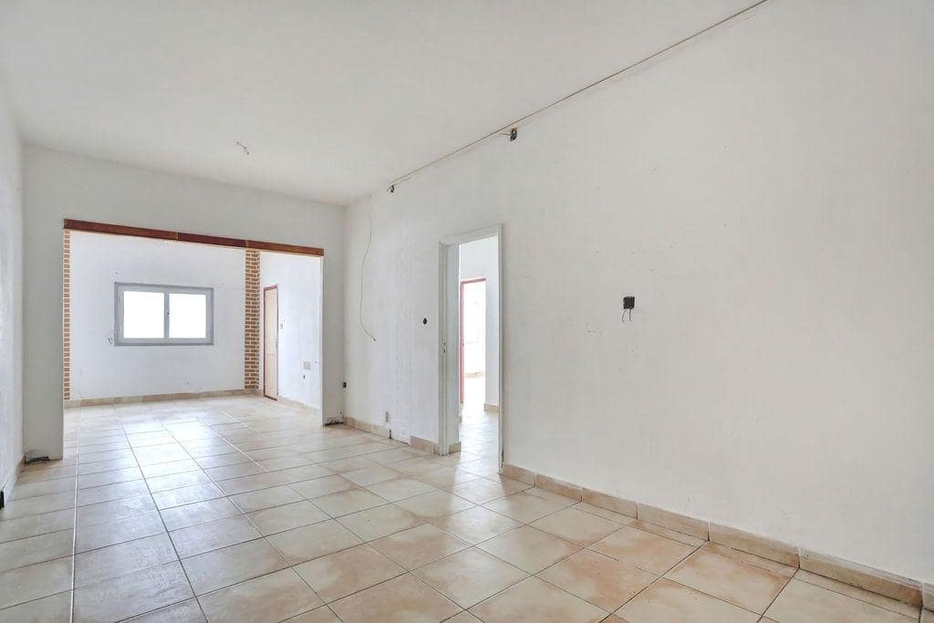 4 soverom Leilighet til salgs i Puerto del Rosario - € 145 000 (Ref: 8526861)