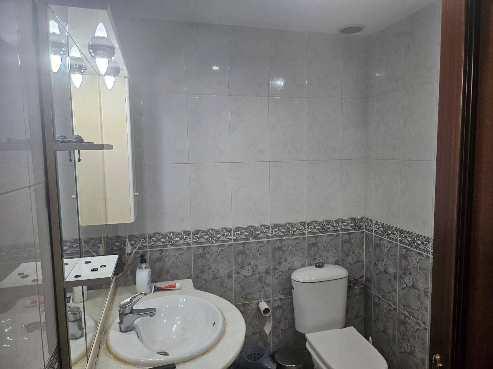 2 slaapkamer Flat te koop in Puerto del Rosario - € 140.000 (Ref: 8551401)