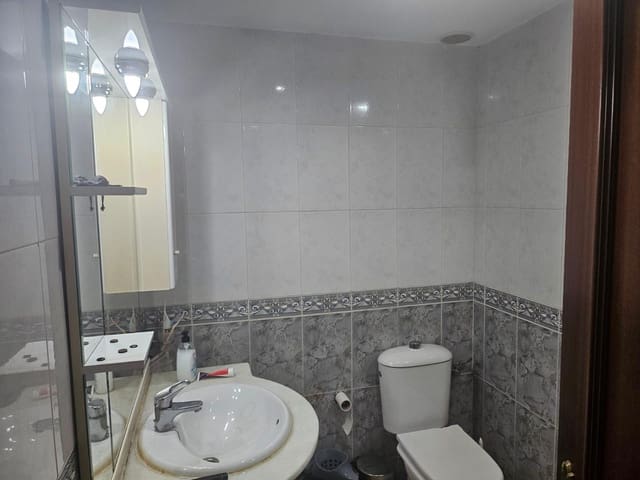 2 bedroom Flat for sale in Puerto del Rosario - € 140,000 (Ref: 8551401)