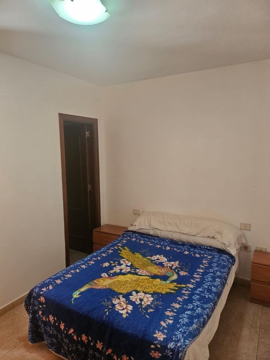 2 slaapkamer Flat te koop in Puerto del Rosario - € 140.000 (Ref: 8551401)