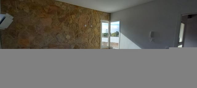 3 quarto Moradia para venda em Triquivijate, Antigua - 310 000 € (Ref: 8692578)