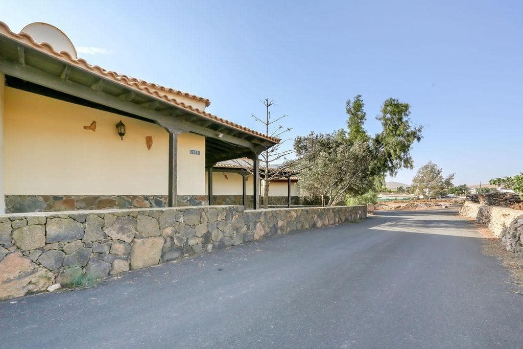 3 quarto Moradia para venda em Puerto del Rosario - 229 000 € (Ref: 8849472)