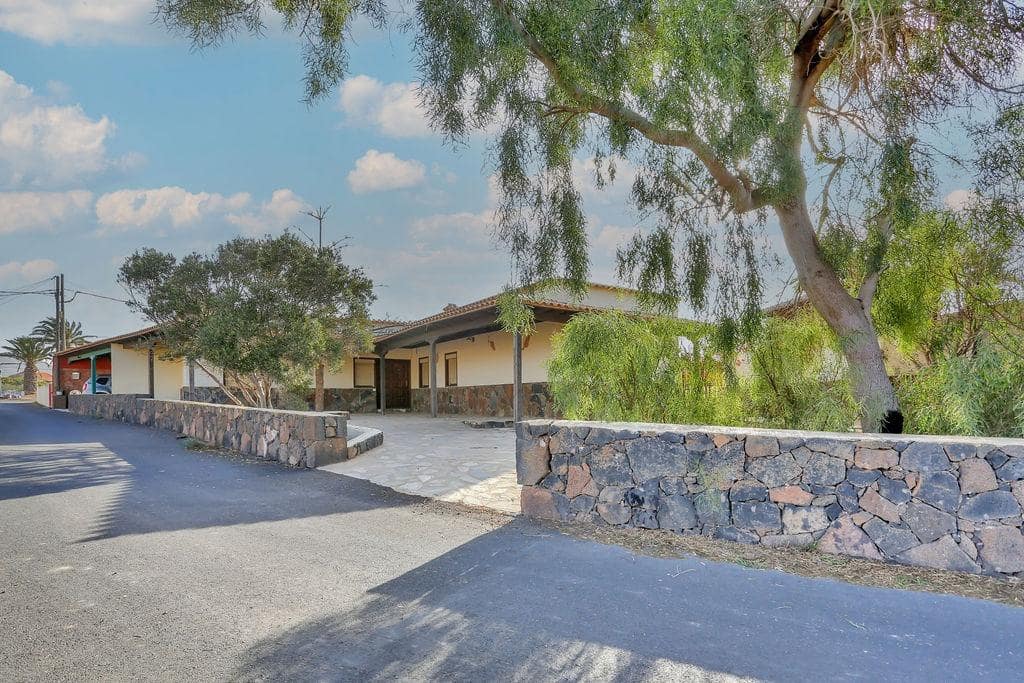 3 quarto Moradia para venda em Puerto del Rosario - 229 000 € (Ref: 8849472)