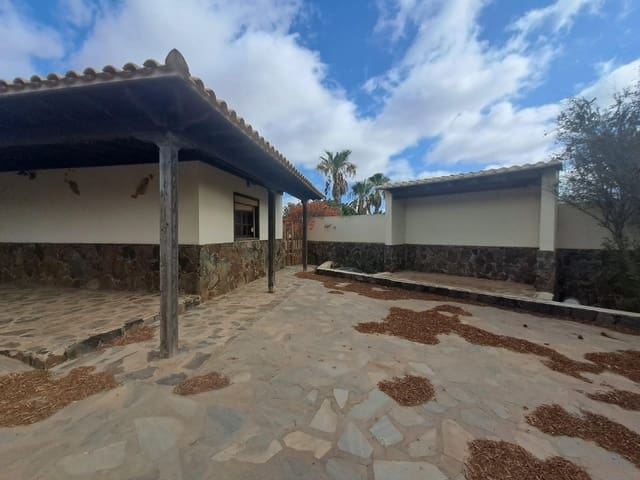 3 quarto Moradia para venda em Puerto del Rosario - 229 000 € (Ref: 8849472)