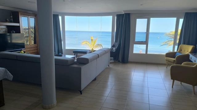 3 bedroom Apartment for sale in Puerto del Rosario - € 480,000 (Ref: 8894869)
