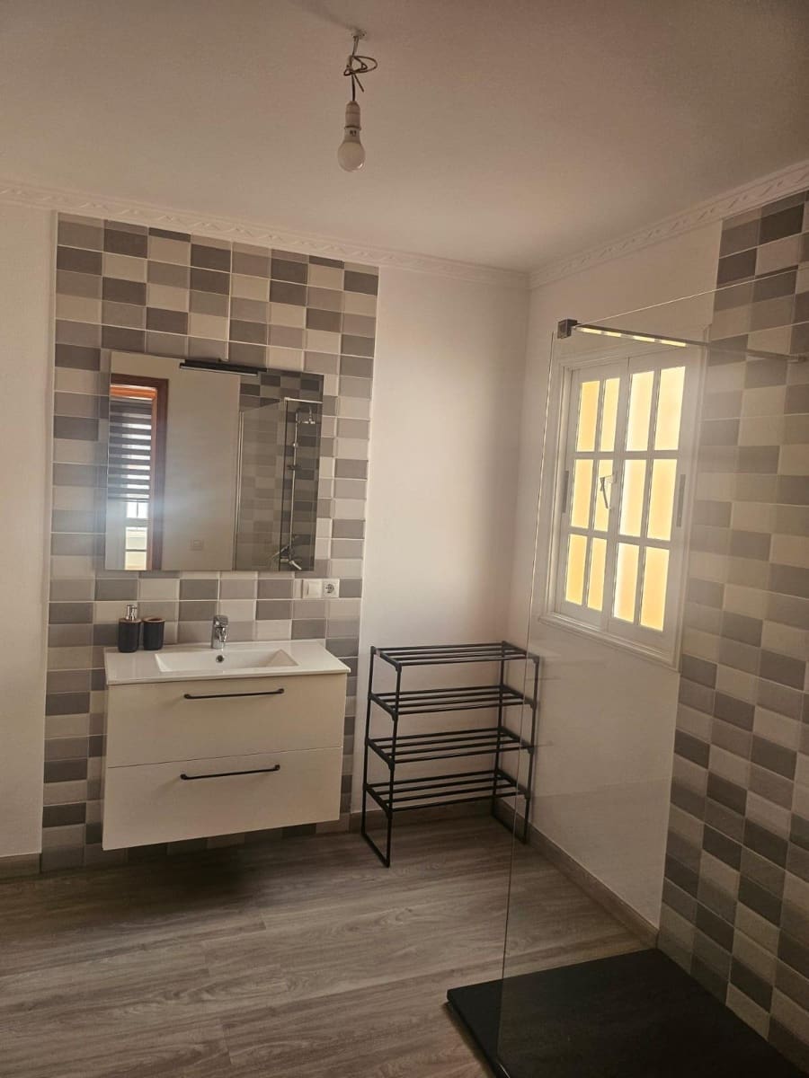 2 slaapkamer Villa te koop in Puerto del Rosario - € 312.000 (Ref: 8894871)