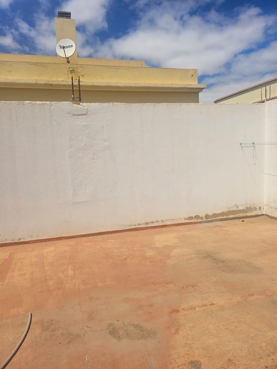 2 slaapkamer Villa te koop in Puerto del Rosario - € 312.000 (Ref: 8894871)