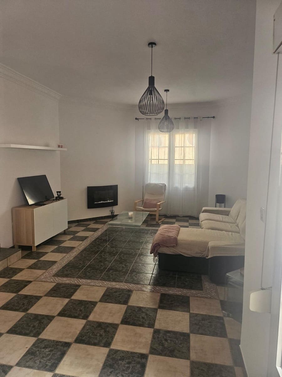 2 slaapkamer Villa te koop in Puerto del Rosario - € 312.000 (Ref: 8894871)