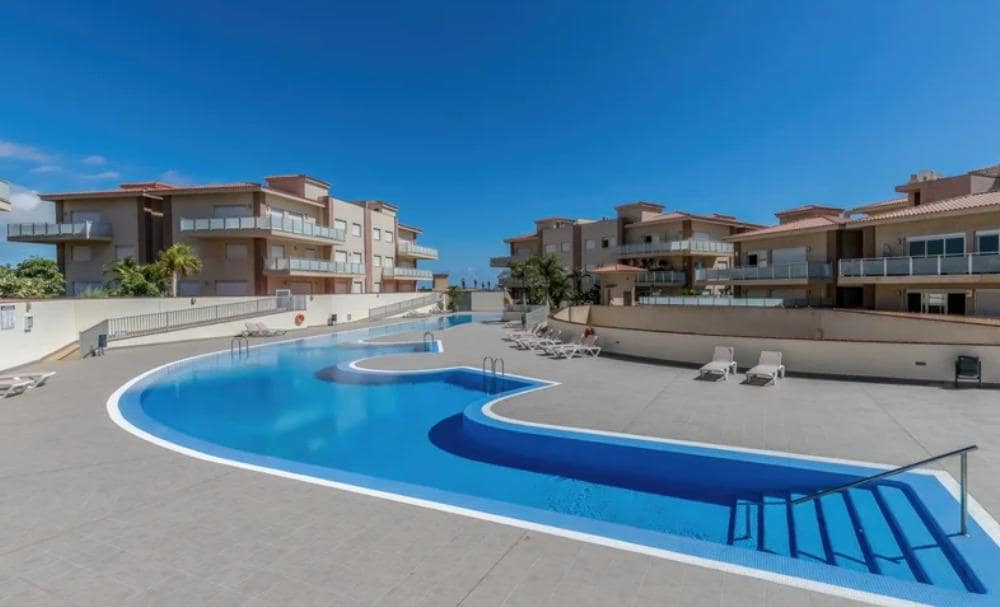 3 soveværelse Lejlighed til salg i San Miguel de Abona med swimmingpool garage - € 327.200 (Ref: 8902325)