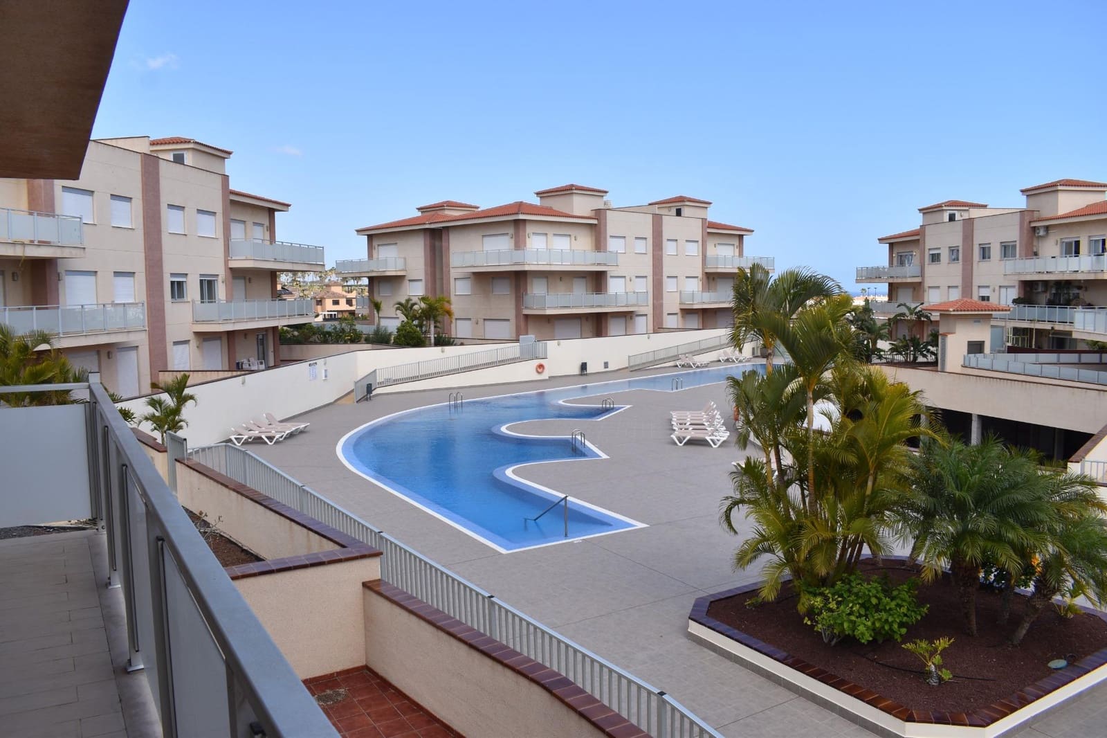 3 soveværelse Lejlighed til salg i San Miguel de Abona med swimmingpool garage - € 327.200 (Ref: 8902325)