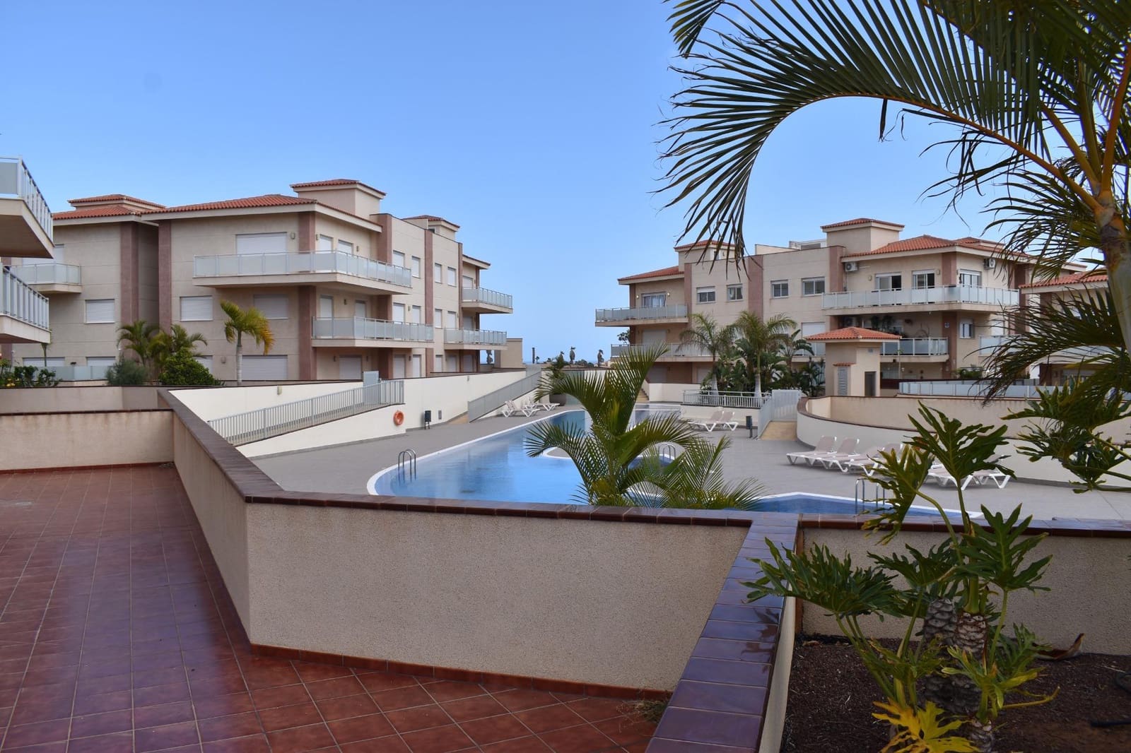 3 soveværelse Lejlighed til salg i San Miguel de Abona med swimmingpool garage - € 327.200 (Ref: 8902325)