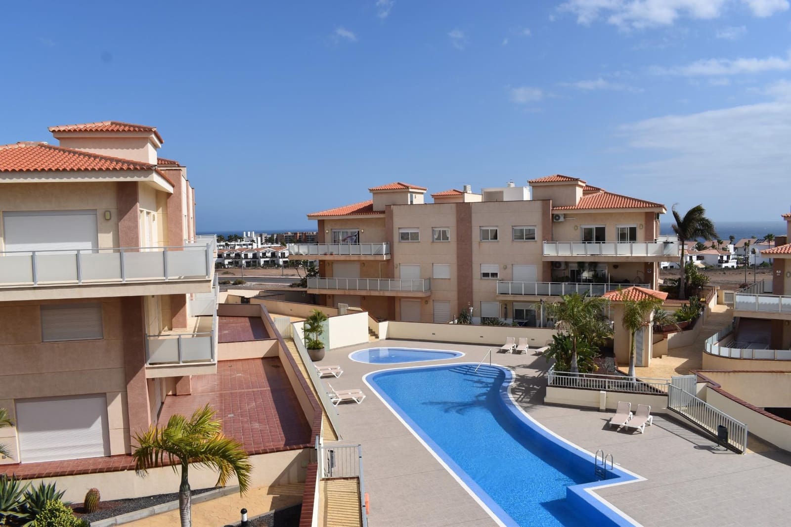 3 soveværelse Lejlighed til salg i San Miguel de Abona med swimmingpool garage - € 327.200 (Ref: 8902325)