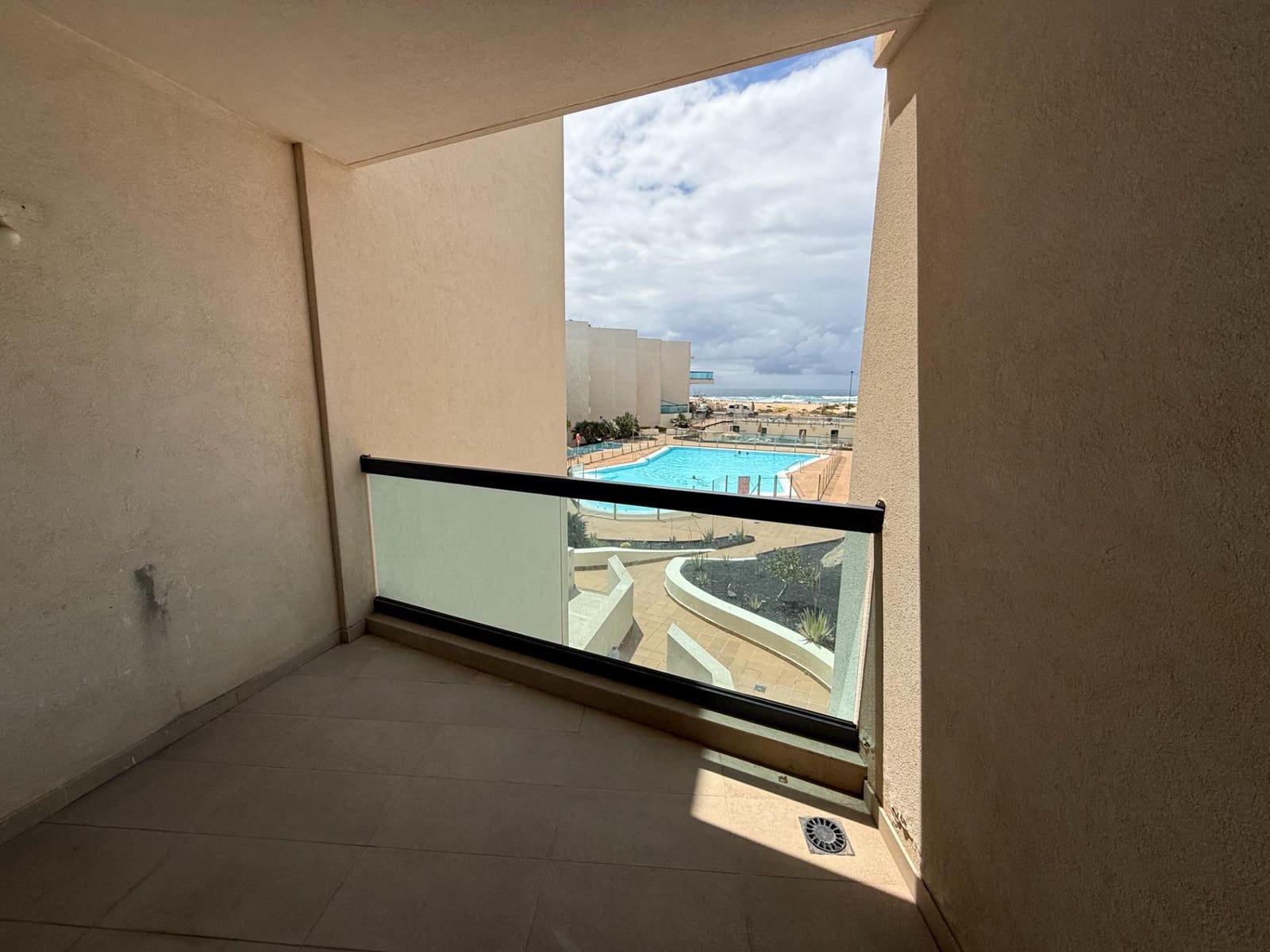 3 quarto Apartamento para venda em El Cotillo com piscina - 326 800 € (Ref: 8932430)