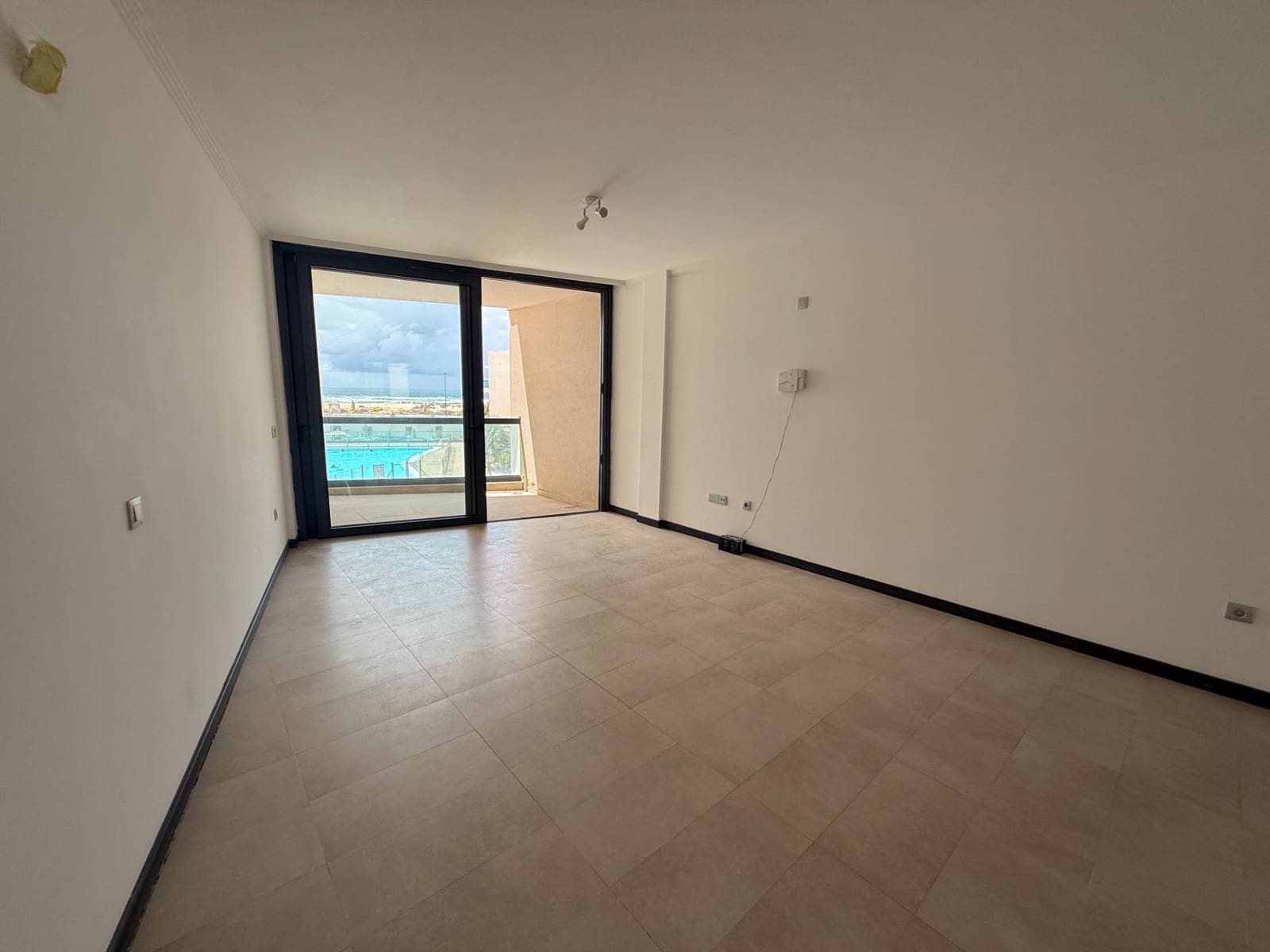 3 quarto Apartamento para venda em El Cotillo com piscina - 326 800 € (Ref: 8932430)