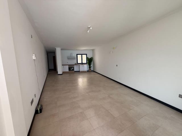 3 makuuhuone Huoneisto myytävänä paikassa El Cotillo, La Oliva mukana uima-altaan - 365 500 € (Ref: 8932430)