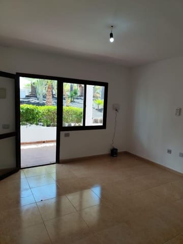 1 sypialnia Mieszkanie na sprzedaż w Corralejo, La Oliva z basenem - 169 000 € (Ref: 8934918)