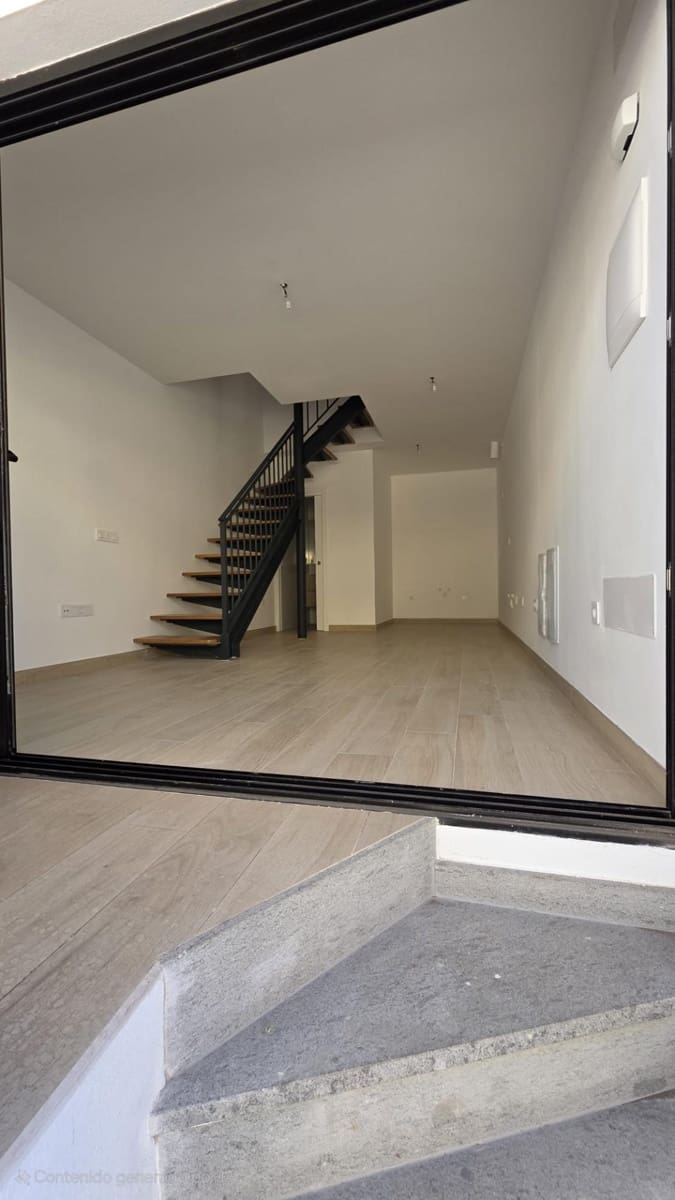 2 soveværelse Lejlighed til salg i El Cotillo - € 295.000 (Ref: 8999303)