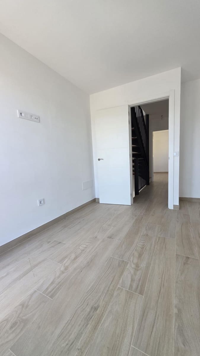 2 soveværelse Lejlighed til salg i El Cotillo - € 295.000 (Ref: 8999303)