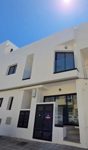 2 soveværelse Lejlighed til salg i El Cotillo, La Oliva - € 295.000 (Ref: 8999303)