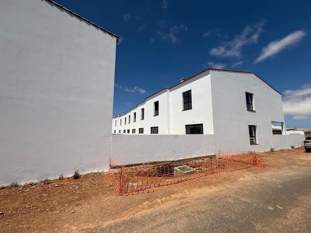 3 slaapkamer Appartement te koop in La Oliva - € 230.000 (Ref: 9110536)