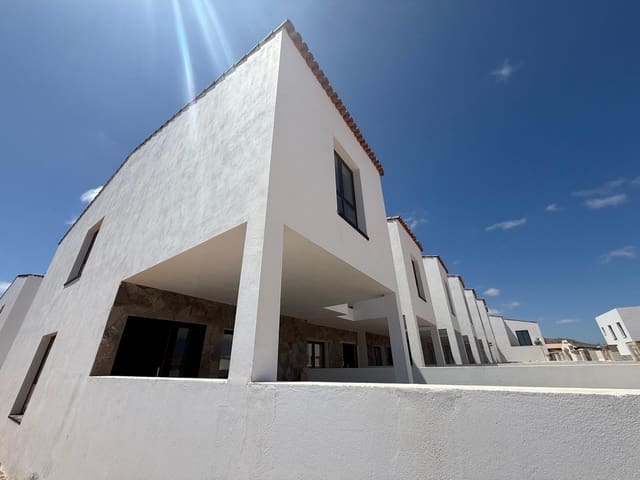 3 slaapkamer Appartement te koop in La Oliva - € 230.000 (Ref: 9110536)