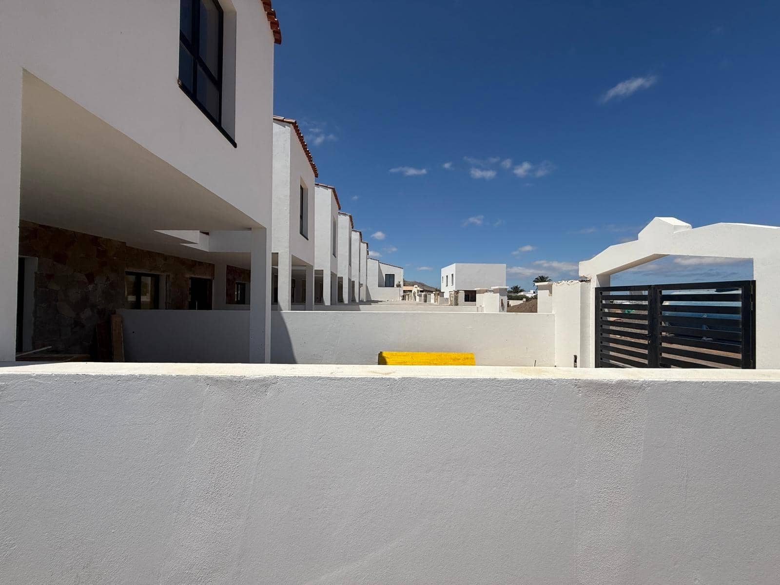 3 soveværelse Lejlighed til salg i La Oliva - € 230.000 (Ref: 9110536)