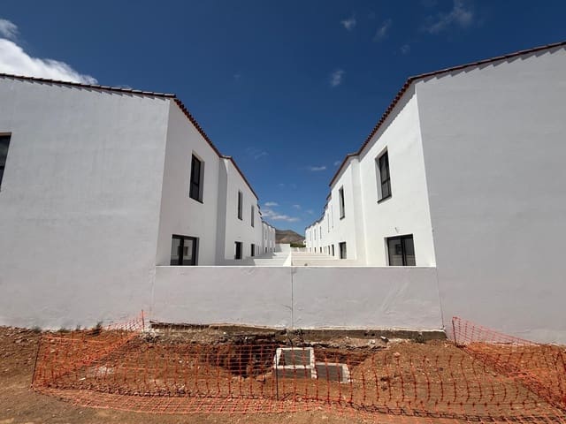 3 slaapkamer Appartement te koop in La Oliva - € 230.000 (Ref: 9110536)