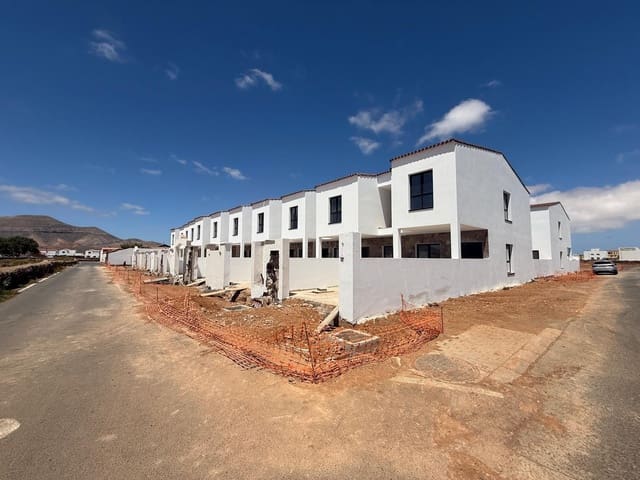 3 slaapkamer Appartement te koop in La Oliva - € 230.000 (Ref: 9110536)