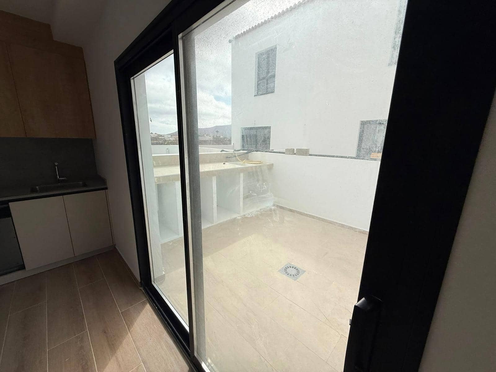 3 bedroom Apartment for sale in La Oliva - € 249,000 (Ref: 9110536)