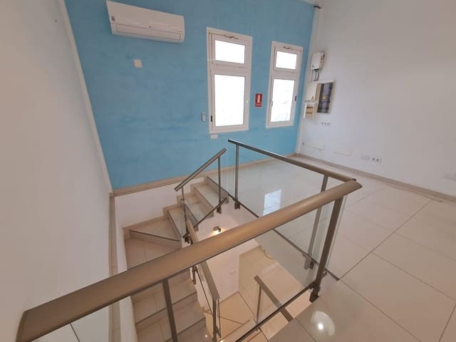 Commerciale da affittare in Corralejo, La Oliva - 1.000 € (Rif: 9114327)