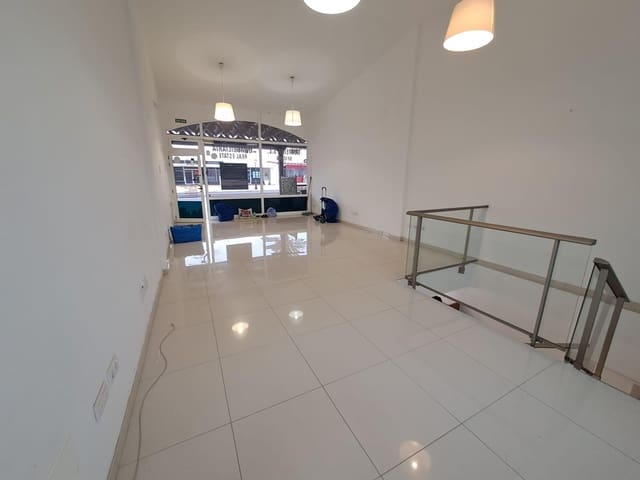Commerciale da affittare in Corralejo, La Oliva - 1.000 € (Rif: 9114327)