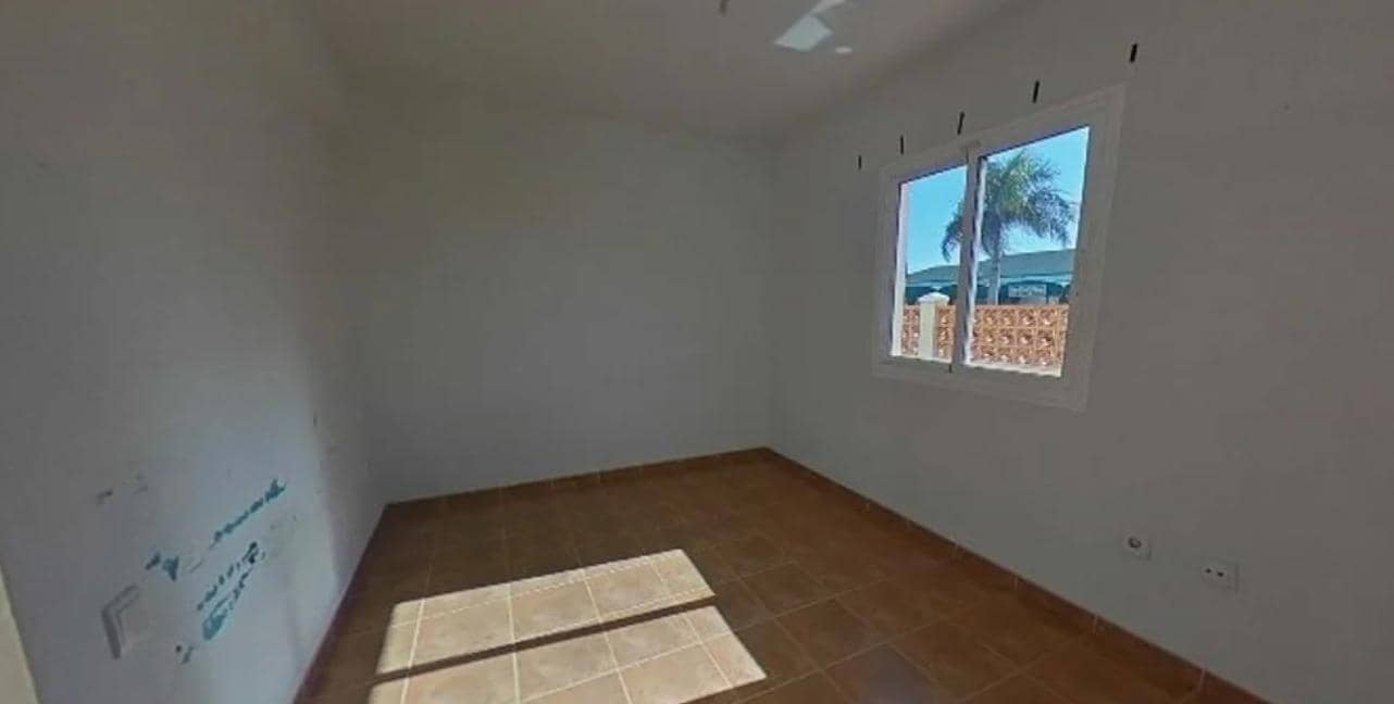 3 slaapkamer Rijtjeshuis te koop in Corralejo - € 287.000 (Ref: 9149534)