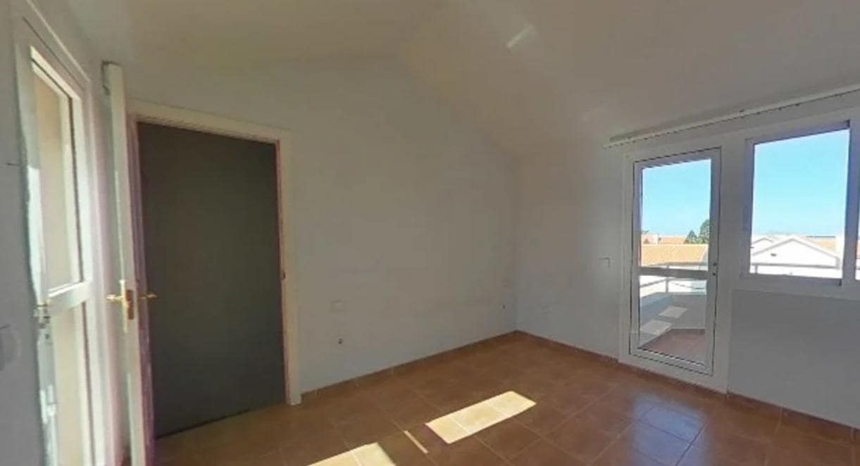 3 slaapkamer Rijtjeshuis te koop in Corralejo - € 287.000 (Ref: 9149534)