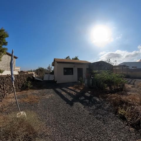 2 soveværelse Villa til salg i Lajares, La Oliva - € 380.000 (Ref: 9294476)