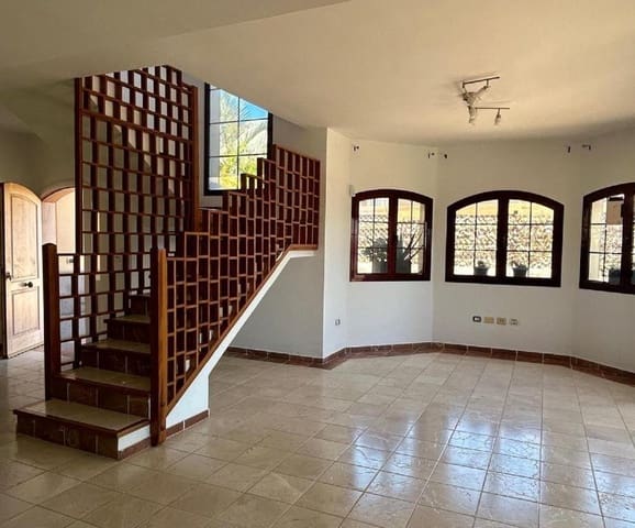 3 soveværelse Villa til salg i Salobre Golf, San Bartolomé de Tirajana med garage - € 695.000 (Ref: 9326658)