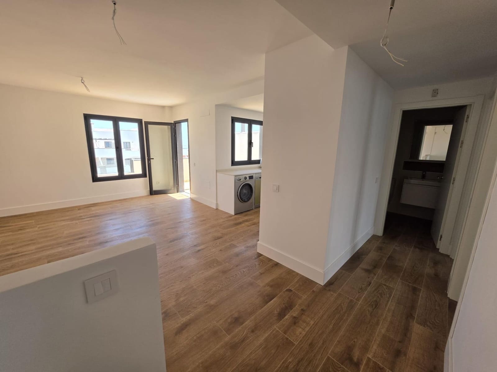 2 bedroom Penthouse for sale in Corralejo with pool - € 295,460 (Ref: 9341411)