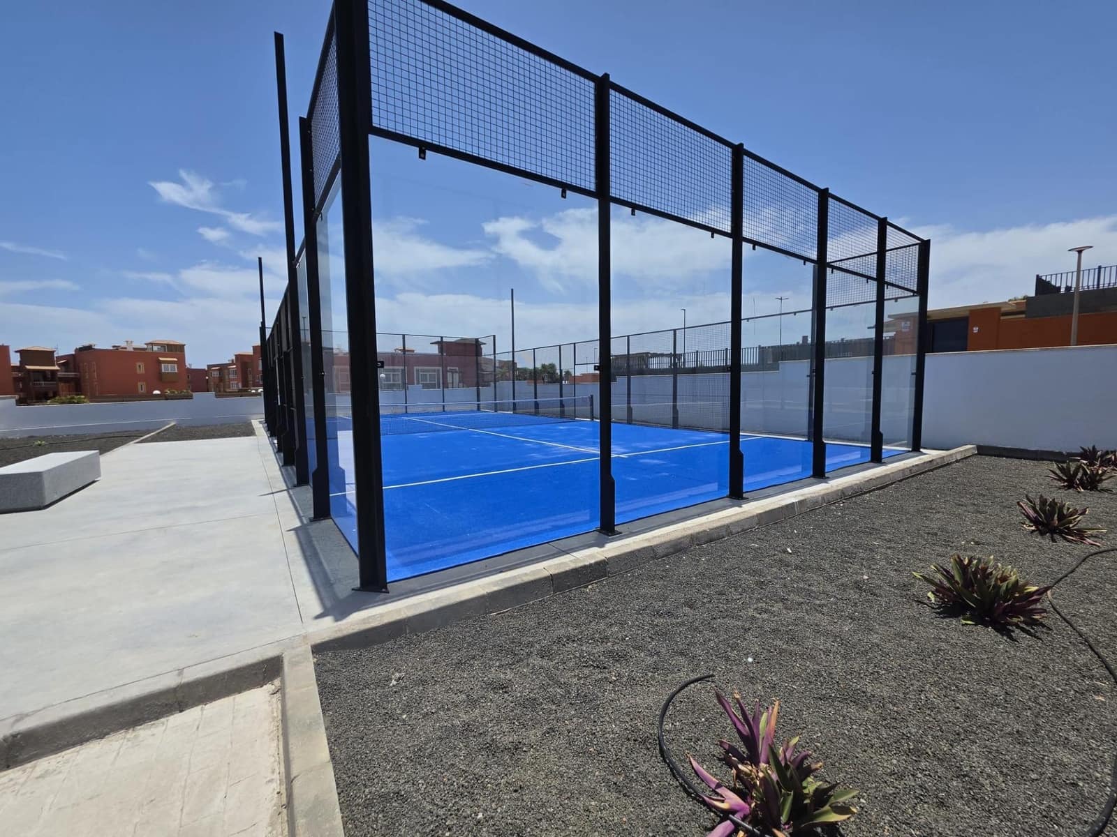 2 bedroom Penthouse for sale in Corralejo with pool - € 295,460 (Ref: 9341411)