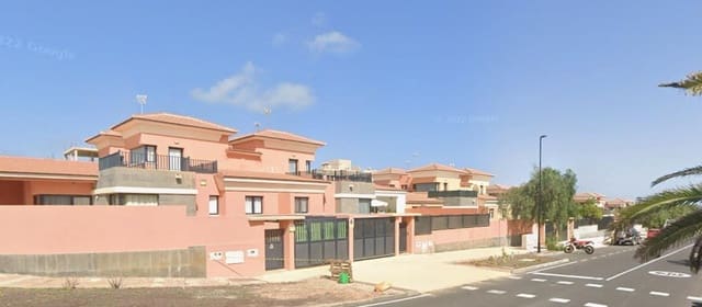 3 soveværelse Villa til salg i Corralejo, La Oliva - € 355.000 (Ref: 9420019)