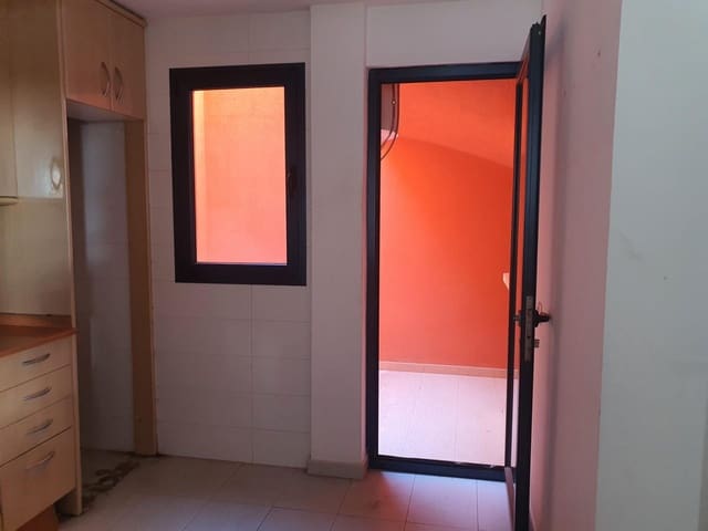 3 quarto Moradia para venda em Corralejo, La Oliva - 355 000 € (Ref: 9420019)