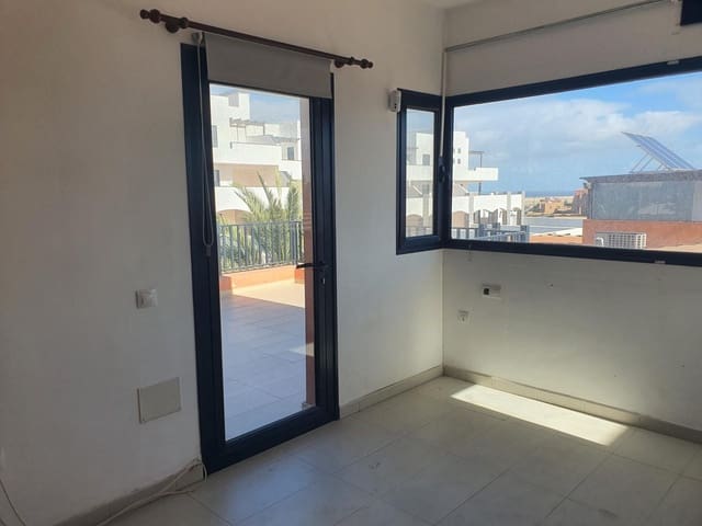 3 quarto Moradia para venda em Corralejo, La Oliva - 355 000 € (Ref: 9420019)