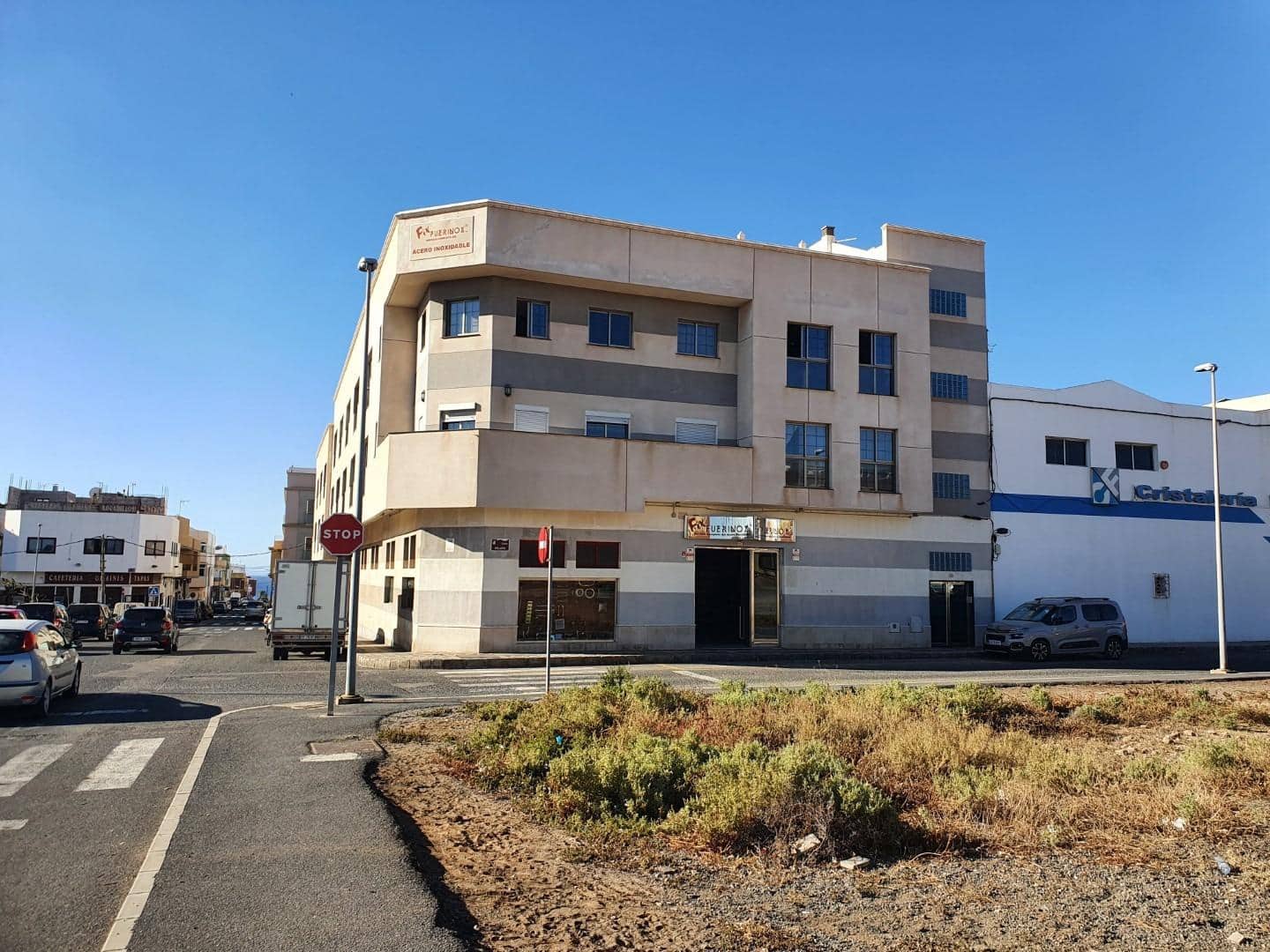 2 bedroom Flat for sale in Puerto del Rosario - € 125,000 (Ref: 9420020)