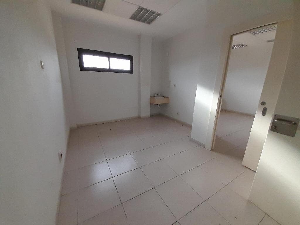 Commercial for sale in Puerto del Rosario - € 287,900 (Ref: 9422321)