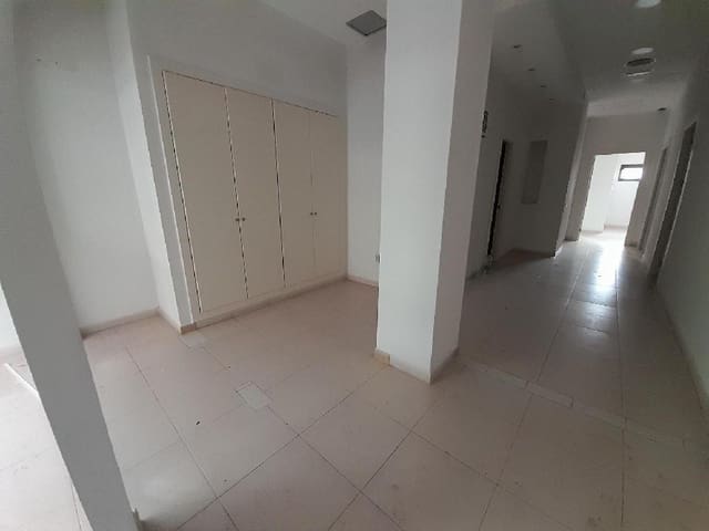 Commercieel te koop in Puerto del Rosario - € 287.900 (Ref: 9422321)